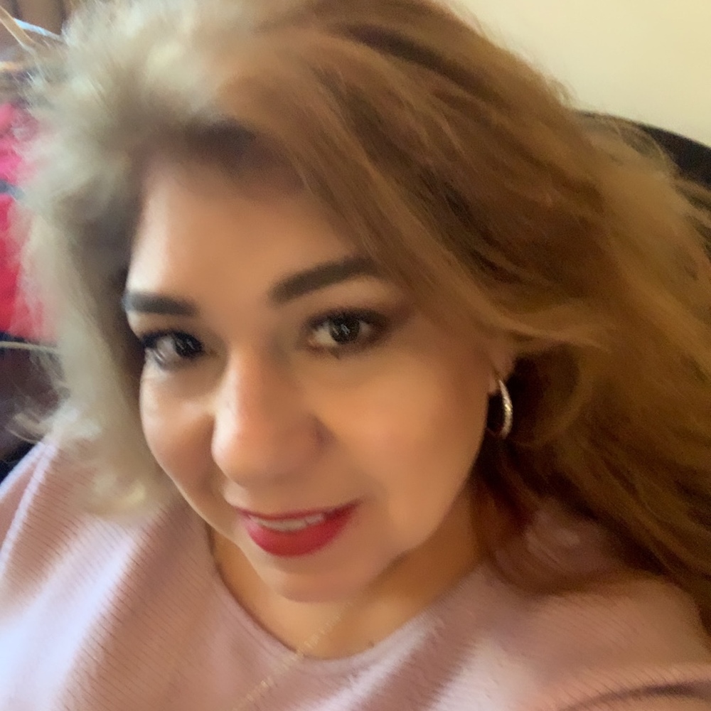 Meet your Posher, Nena